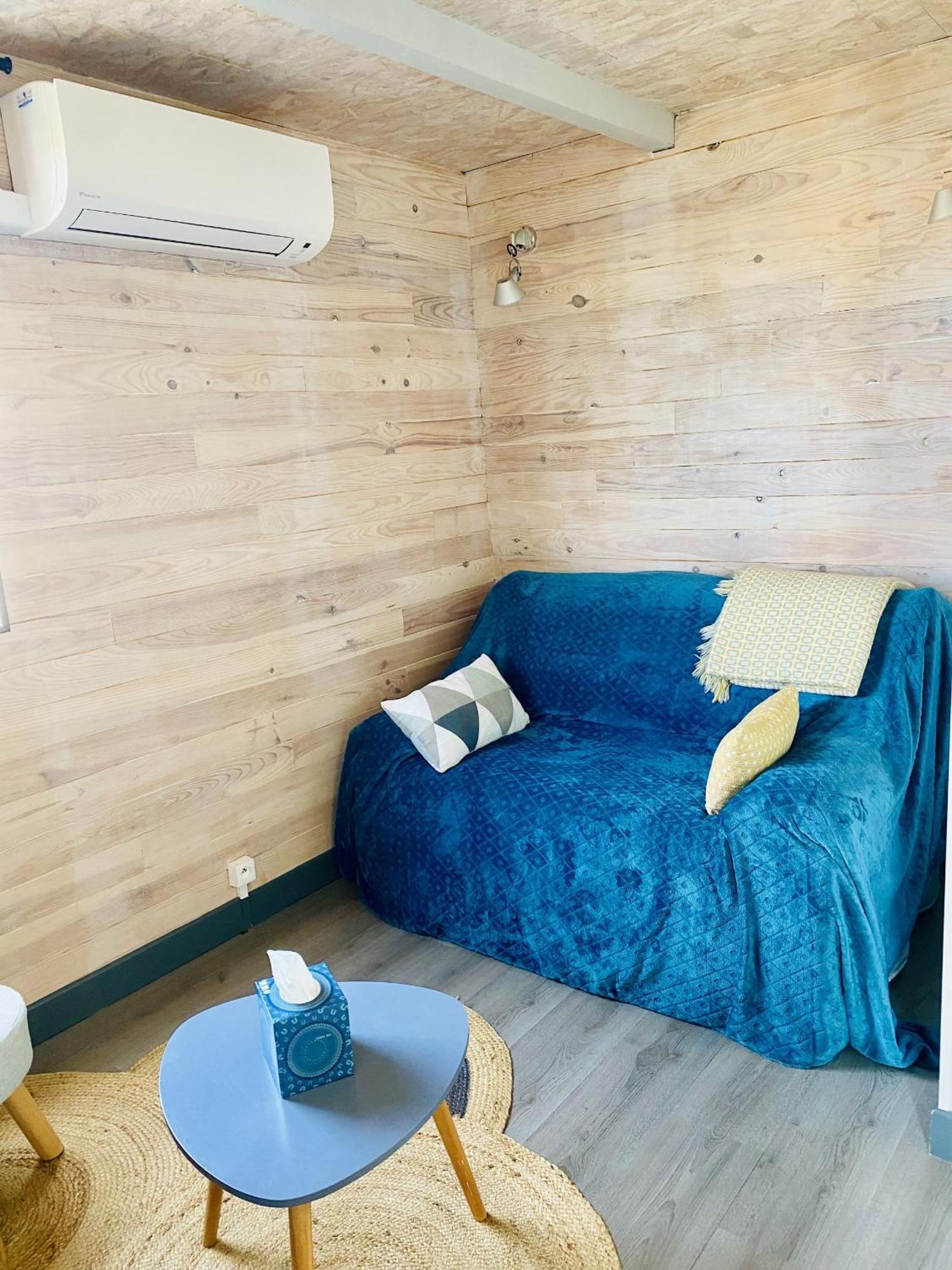 Chalet Atypique Au Calme Avec Emplacement Ideal Soubise Esterno foto